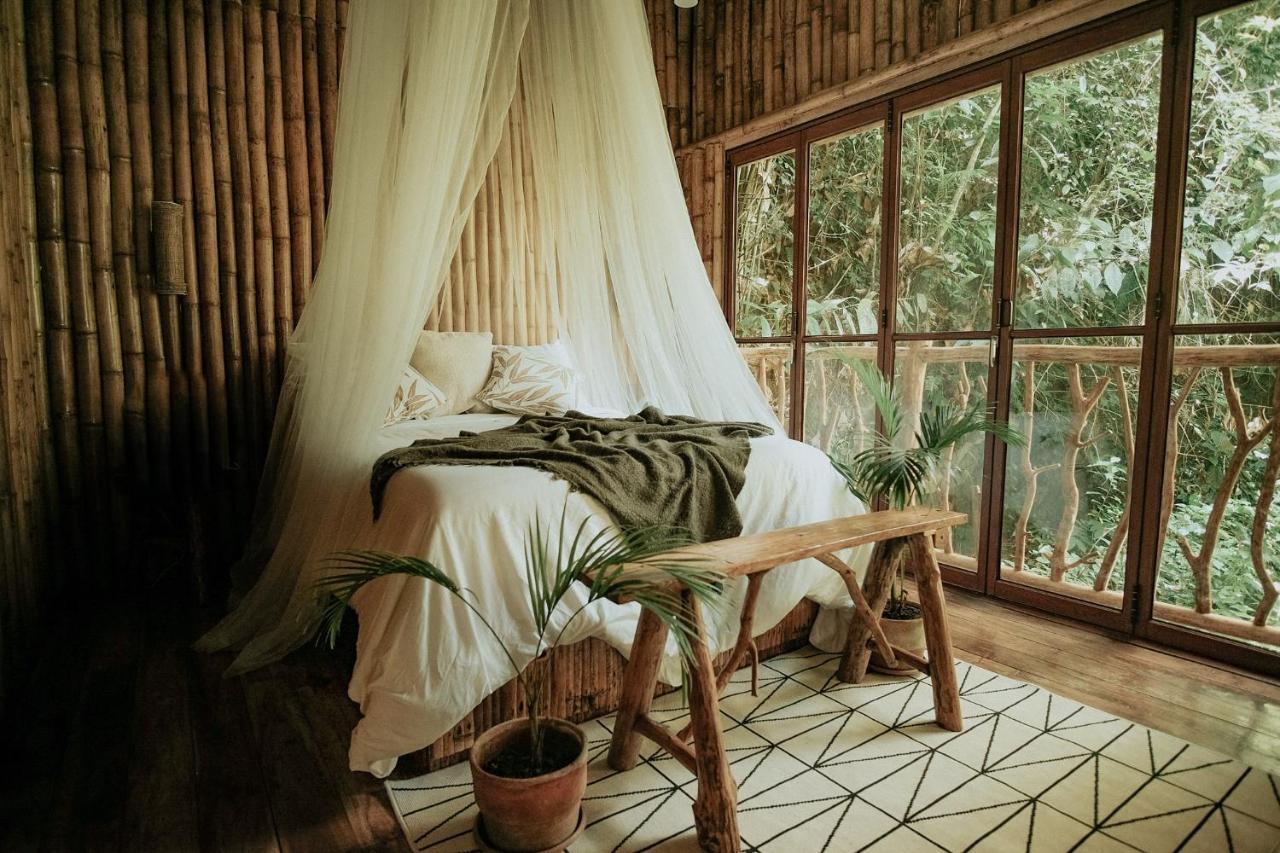 Treehouse De Valentine Villa Balamban Екстериор снимка