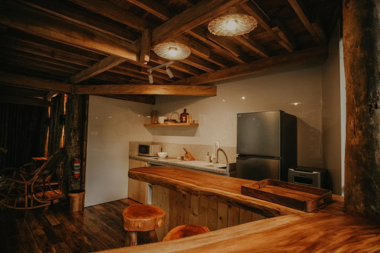 Treehouse De Valentine Villa Balamban Екстериор снимка